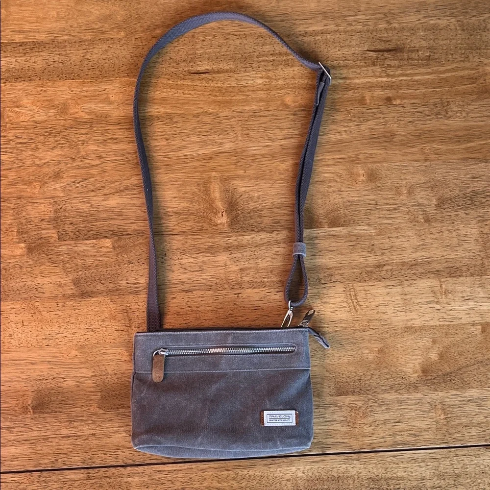 Canvas Travelon Women's Anti-Theft Heritage Small Crossbody in Pewter